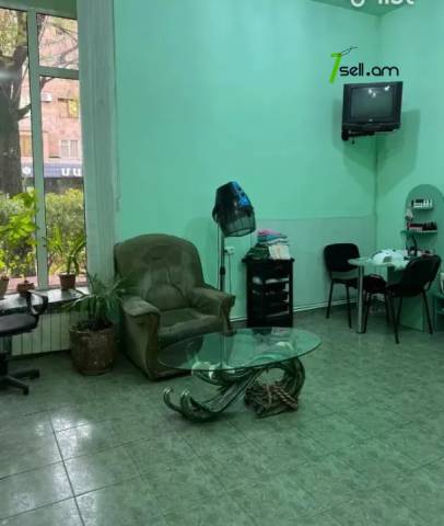 Բազմաֆունկցիոնալ գույք Նանսենի փողոցում Նոր Նորքում, 60 ք.մ.