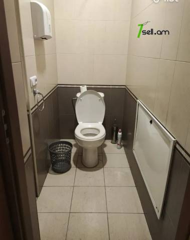 Գրասենյակային տարածք Բաբայան փողոցում Քանաքեռ Զեյթունում, 530 ք.մ.