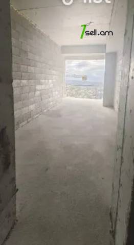 4 սենյականոց բնակարան նորակառույց շենքում Կարապետ Ուլնեցու փողոցում, 129 ք.մ., 2 սանհանգույց