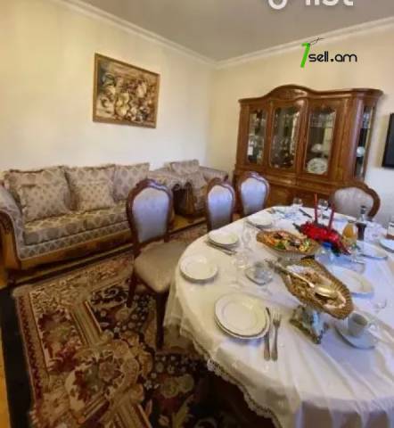 Մեկ հարկանի քարե տուն, Տիչինայի 3-րդ նրբանցք Աջափնյակում, 102 քմ, կապիտալ վերանորոգված