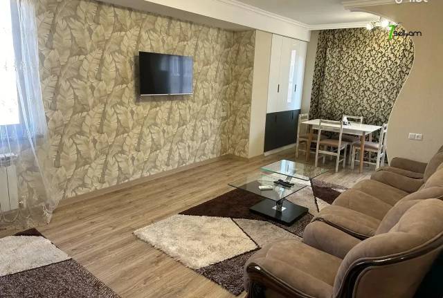 2 սենյականոց բնակարան Օհանովի փողոցում, 46 քմ, եվրովերանորոգված