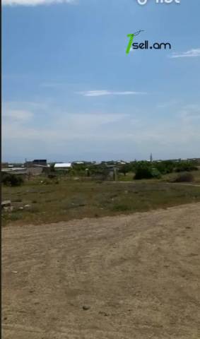 Հողատարածք բնակելի շինությունների համար, Դավթաշեն 1-ին թաղամաս Դավիթաշենում, 600 ք.մ.