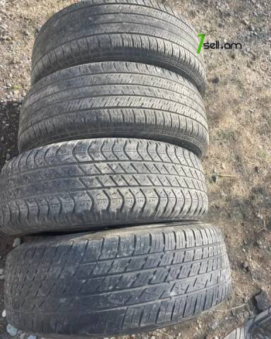 GGG.4հատը-25.000 անվադողեր 235/65/r17 50-60%