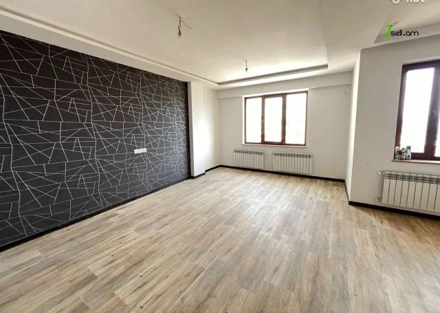 3 սենյականոց բնակարան նորակառույց շենքում Մոնթե Մելքոնյան փողոցում, 100 ք.մ., 2 սանհանգույց