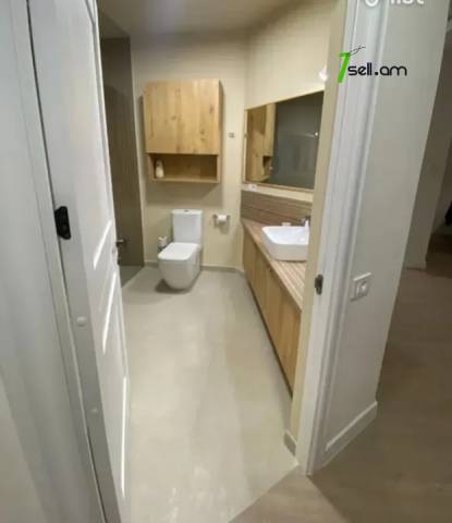 2 սենյականոց բնակարան նորակառույց շենքում Օրբելի եղբայրների փողոցում, 77 ք.մ., 3/15 հարկ