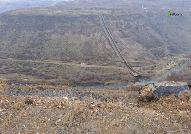 Հողատարածք ընդհանուր օգտագործման, Եղվարդի խճուղի Դավիթաշենում, 2070 ք.մ.