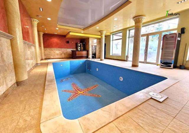 Երեք հարկանի քարե տուն Քեռու փողոցում Արաբկիրում, 1600 ք.մ., 3+ սանհանգույց, կապիտալ վերանորոգված