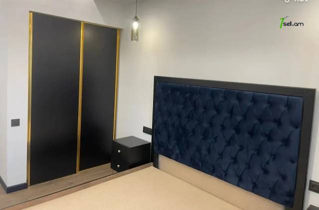 2 սենյականոց բնակարան նորակառույց շենքում Կոմիտասի պողոտայում, 94 ք.մ., բարձր առաստաղներ, 11/16 հարկ