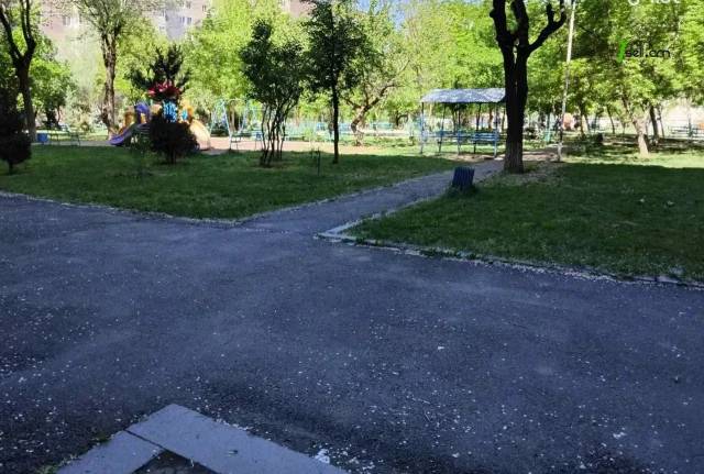 2 սենյականոց բնակարան Մարշալ Խուդյակովի փողոցում, 43 քմ, 7/9 հարկ, 2 սանհանգույց