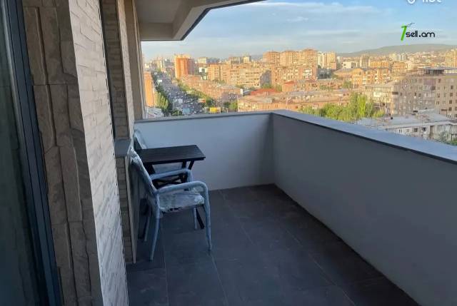 2 սենյականոց բնակարան նորակառույց շենքում Կոմիտասի պողոտայում, 94 ք.մ., բարձր առաստաղներ, 11/16 հարկ