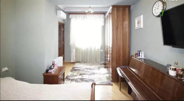 3 սենյականոց բնակարան Վարդանանց փողոցում, 113 ք.մ., 2/5 հարկ, 2 սանհանգույց