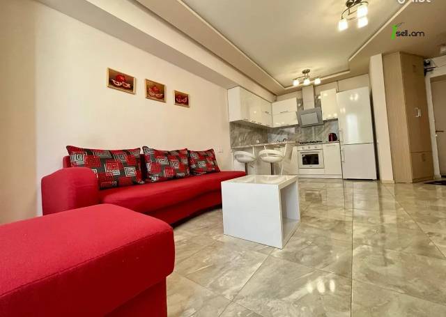 2 սենյականոց բնակարան, Vardanants Street, 50 ք.մ., 5/10 հարկ, կապիտալ վերանորոգված