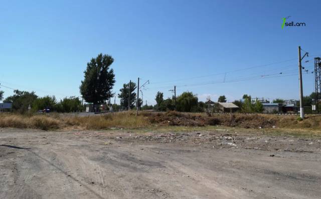 Հողատարածք հասարակական շինությունների համար Գյումրիում, 2785 ք.մ.