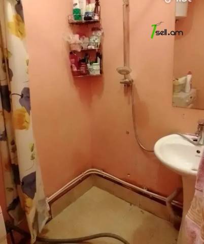 2 սենյականոց բնակարան, Մելիք Մելիքյան փողոցի նրբանցք, 55 ք.մ., 2/9 հարկ, մասնակի վերանորոգում