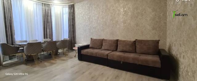 3 սենյականոց բնակարան նորակառույց շենքում Պետրոս Դուրյանի փողոցում, 80 քմ, 1/3 հարկ