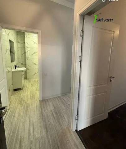 2 սենյականոց բնակարան նորակառույց շենքում Վահրամ Փափազյան փողոցում, 45 քմ, նախավերջին հարկ