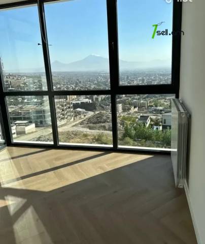 4 սենյականոց բնակարան նորակառույց շենքում Կարապետ Ուլնեցու փողոցում, 133 ք.մ., 9/16 հարկ