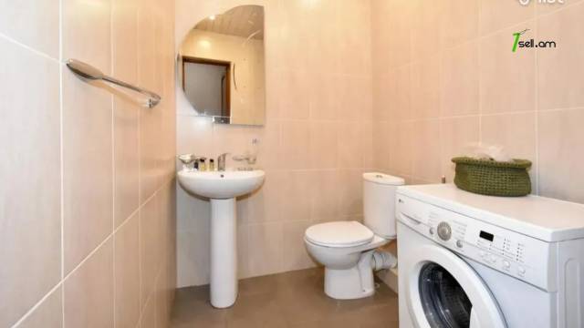 3 սենյականոց բնակարան նորակառույց շենքում Եկմալյան փողոցում, 137 քմ, 10/13 հարկ, 2 սանհանգույց