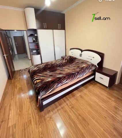 3 սենյականոց բնակարան նորակառույց շենքում Ծարավ աղբյուրի փողոցում, 101 ք.մ., 9/16 հարկ