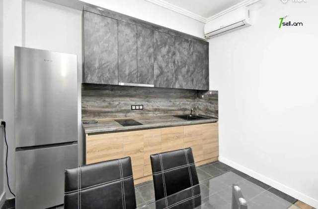 3 սենյականոց բնակարան նորակառույց շենքում Կոմիտասի պողոտայում, 64 քմ, 8/17 հարկ, բարձր առաստաղներ