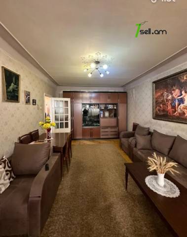 2 սենյականոց բնակարան Կարապետ Ուլնեցու փողոցում, 54 քմ, 6/9 հարկ, կապիտալ վերանորոգված