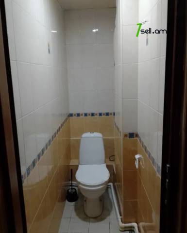 2 սենյականոց բնակարան Ամիրյան փողոցում, 70 քմ, 6/9 հարկ, կապիտալ վերանորոգված