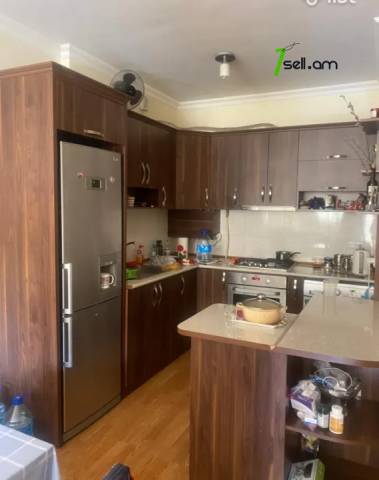 2 սենյականոց բնակարան նորակառույց շենքում Գրիբոյեդով փողոցում, 47 ք.մ., բարձր առաստաղներ, 3/14 հարկ