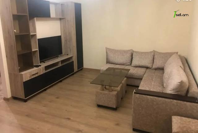 3 սենյականոց բնակարան նորակառույց շենքում Մազմանյան փողոցում, 95 ք.մ., 7/12 հարկ, բարձր առաստաղներ