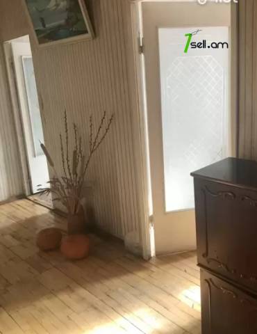 4 սենյականոց բնակարան, Դավթաշեն 2-րդ թաղամաս, 93 ք.մ., մասնակի վերանորոգում