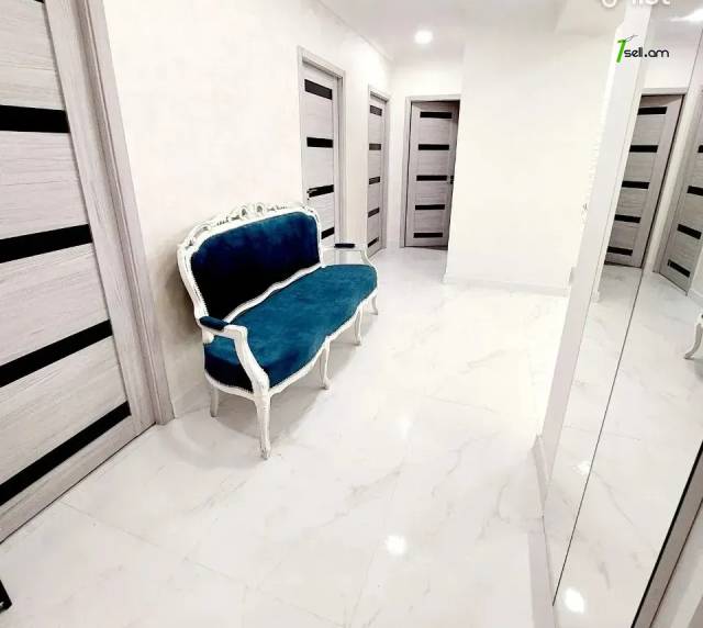 4 սենյականոց բնակարան Գուսան Շերամի փողոցում, 90 ք.մ., 2 սանհանգույց, դիզայներական ոճով վերանորոգված