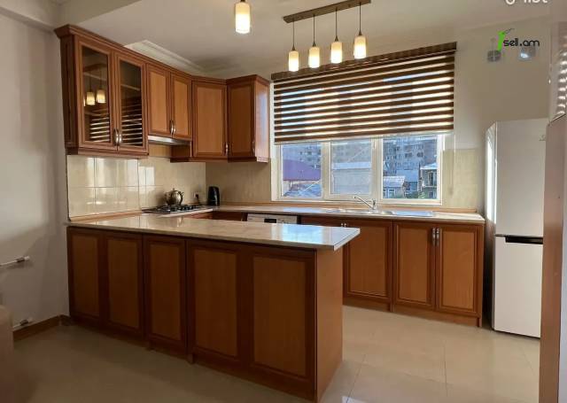 3 սենյականոց բնակարան նորակառույց շենքում Հրաչյա Թամրազյան փողոցում, 75 քմ, 2 սանհանգույց