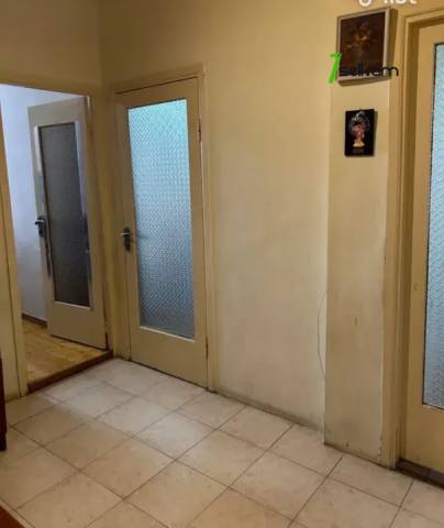 2 սենյականոց բնակարան Ակսել Բակունցի փողոցում, 58 քմ, 7/9 հարկ, մասնակի վերանորոգում