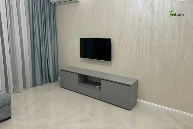 2 սենյականոց բնակարան նորակառույց շենքում Լենինգրադյան փողոցում, 67 ք.մ., 12/14 հարկ