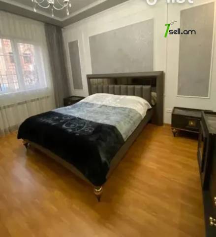 Մեկ հարկանի քարե տուն, Տիչինայի 3-րդ նրբանցք Աջափնյակում, 102 քմ, կապիտալ վերանորոգված