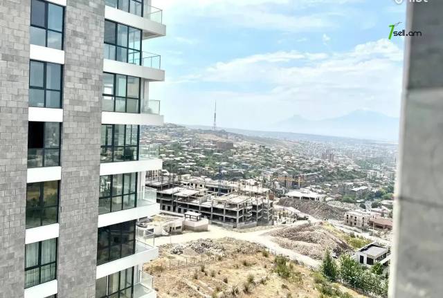 3 սենյականոց բնակարան նորակառույց շենքում Կարապետ Ուլնեցու փողոցում, 74 ք.մ., բարձր առաստաղներ