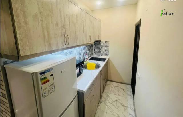 2 սենյականոց բնակարան Սունդուկյան փողոցում, 42 քմ, 1/9 հարկ, կապիտալ վերանորոգված