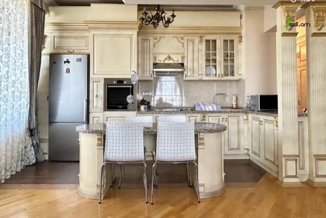 3 սենյականոց բնակարան նորակառույց շենքում Մարո Մարգարյան փողոցում, 92 ք.մ., 10/12 հարկ