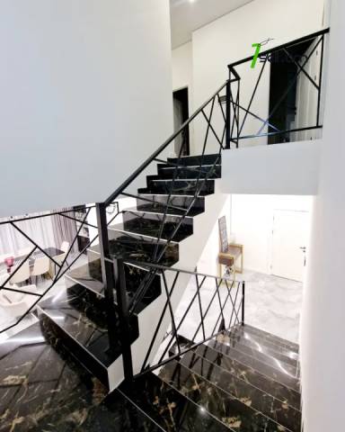 Երեք հարկանի թաունհաուզ, Դուրյան թաղամաս Ավանում, 330 քմ, 3+ սանհանգույց