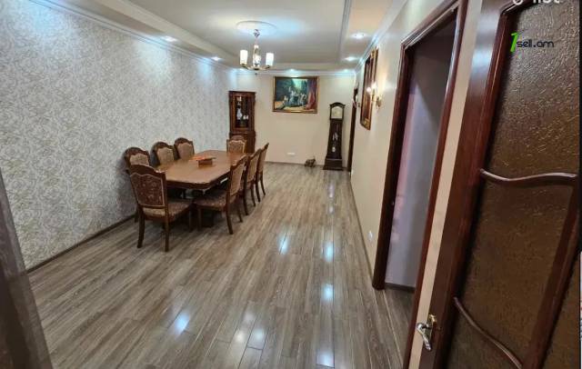 Մեկ հարկանի քարե տուն Ավանի 8-րդ փողոցում Ավանում, 110 քմ, դիզայներական ոճով վերանորոգված