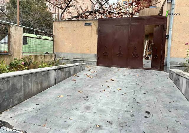 Մեկ հարկանի քարե տուն Ազատության պողոտայում Արաբկիրում, 150 ք.մ., կապիտալ վերանորոգված