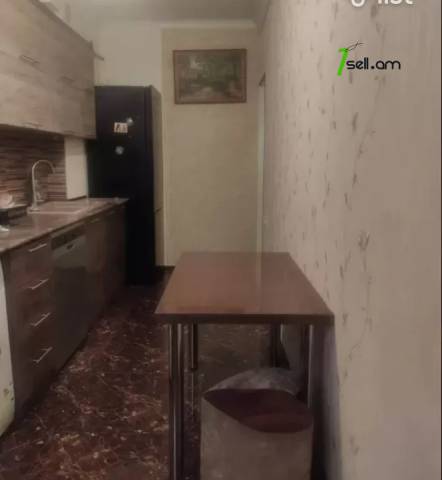 3 սենյականոց բնակարան, Դավթաշենի 2-րդ զանգված, 78 ք.մ., նախավերջին հարկ