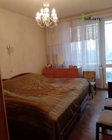 3 սենյականոց բնակարան Ամիրյան փողոցում, 84 ք.մ., 7/11 հարկ, կապիտալ վերանորոգված