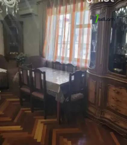 3 սենյականոց բնակարան Արշակունյաց պողոտայում, 71 քմ, նախավերջին հարկ, կոսմետիկ վերանորոգում