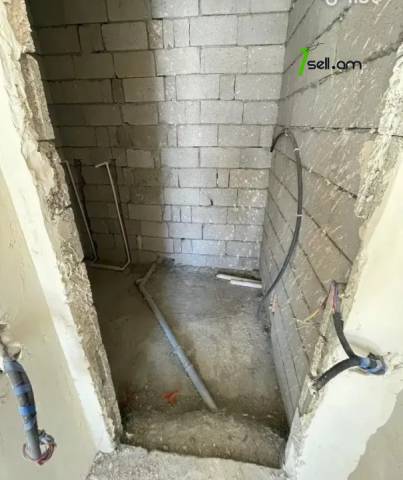 3 սենյականոց բնակարան նորակառույց շենքում Բագրևանդի փողոցում, 93 ք.մ., 2 սանհանգույց