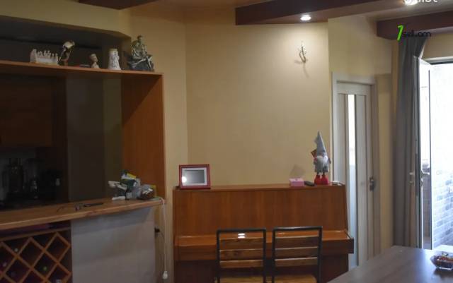 6 սենյականոց բնակարան նորակառույց շենքում Գյուրջյան փողոցում, 130 քմ, 5/8 հարկ, 3+ սանհանգույց