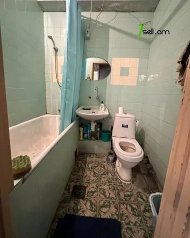 1 սենյականոց բնակարան Խորենացու փողոցում, 40 ք.մ., 6/9 հարկ