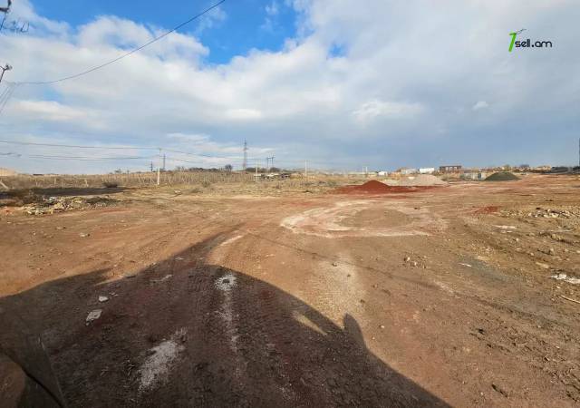 Գյուղատնտեսական հողատարածք Գևորգ Չաուշի փողոցում Պռոշյանում, 5570 ք.մ.