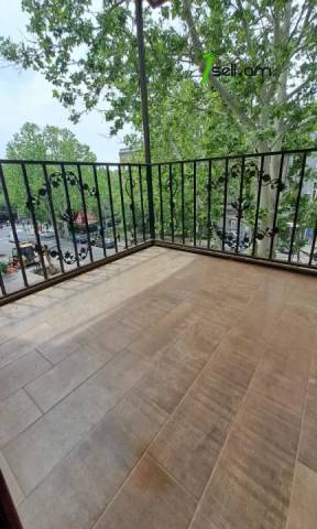 3 սենյականոց բնակարան Տերյան փողոցում, 90 քմ, 3/5 հարկ, 2 սանհանգույց, մի քանի պատշգամբ