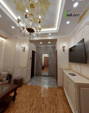 3 սենյականոց բնակարան նորակառույց շենքում Նիկողայոս Ադոնցի փողոցում, 60 ք.մ., բարձր առաստաղներ