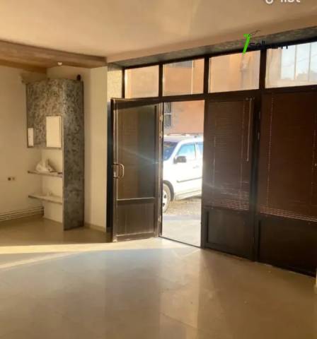 Կոմերցիոն անշարժ գույք Կիևյան փողոցում Արաբկիրում, 130 ք.մ.